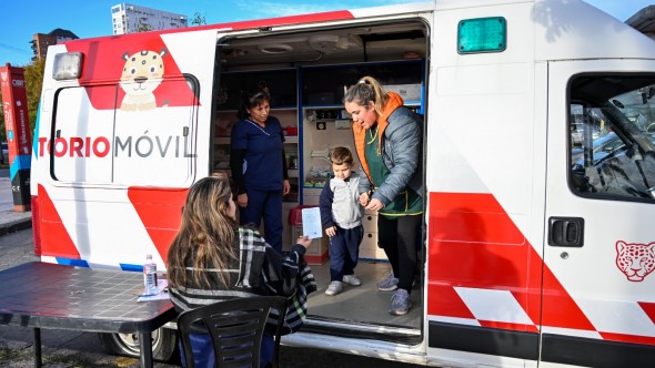El vacunatorio móvil del Municipio de Tigre recorrerá las colonias de verano