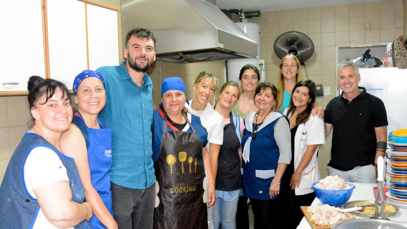 Escuelas Abiertas: La Provincia asegura la continuidad del Servicio Alimentario Escolar en el verano