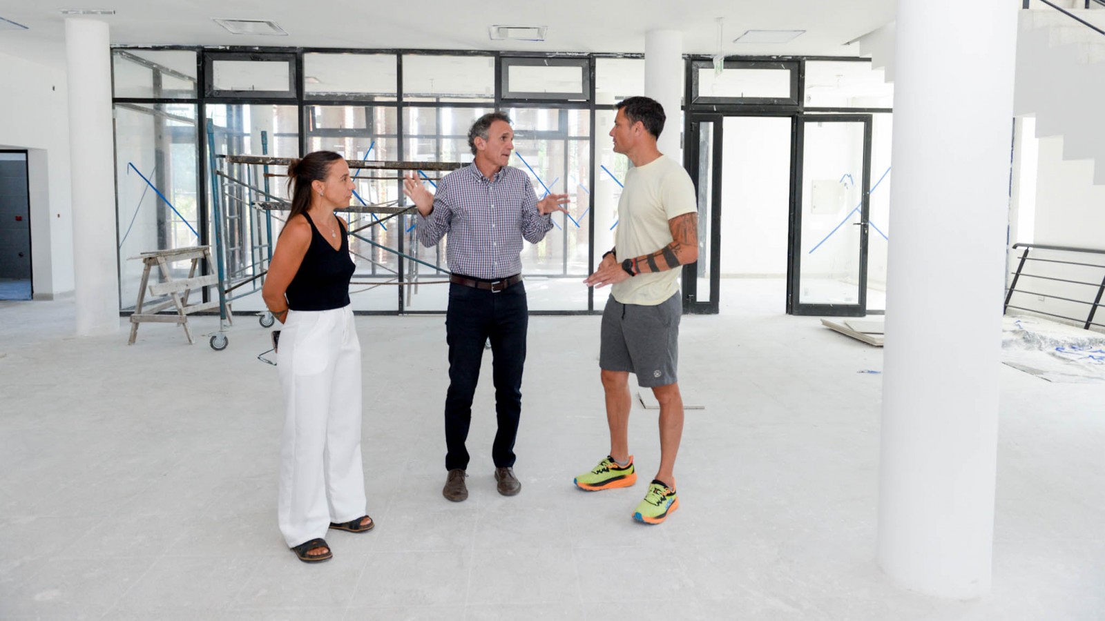 Katopodis recorrió las obras de la Casa de la Provincia de General Rodríguez