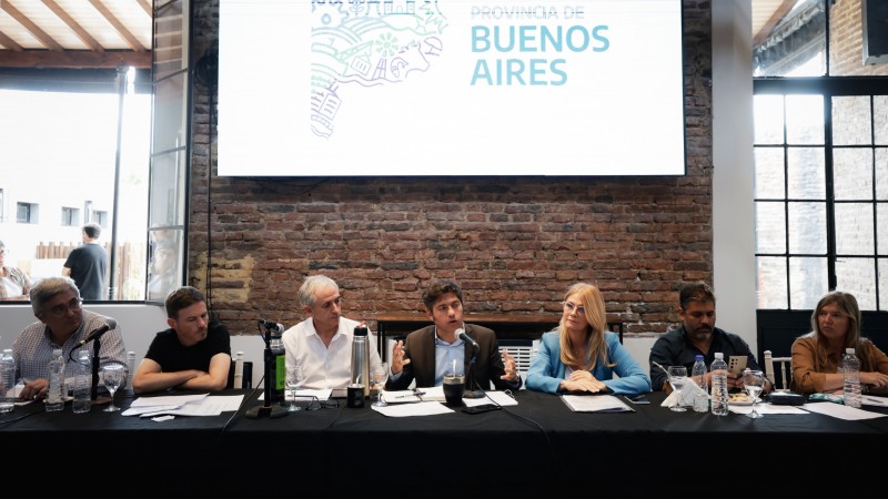 Kicillof se reunió con empresarios y representantes de distintos sectores productivos