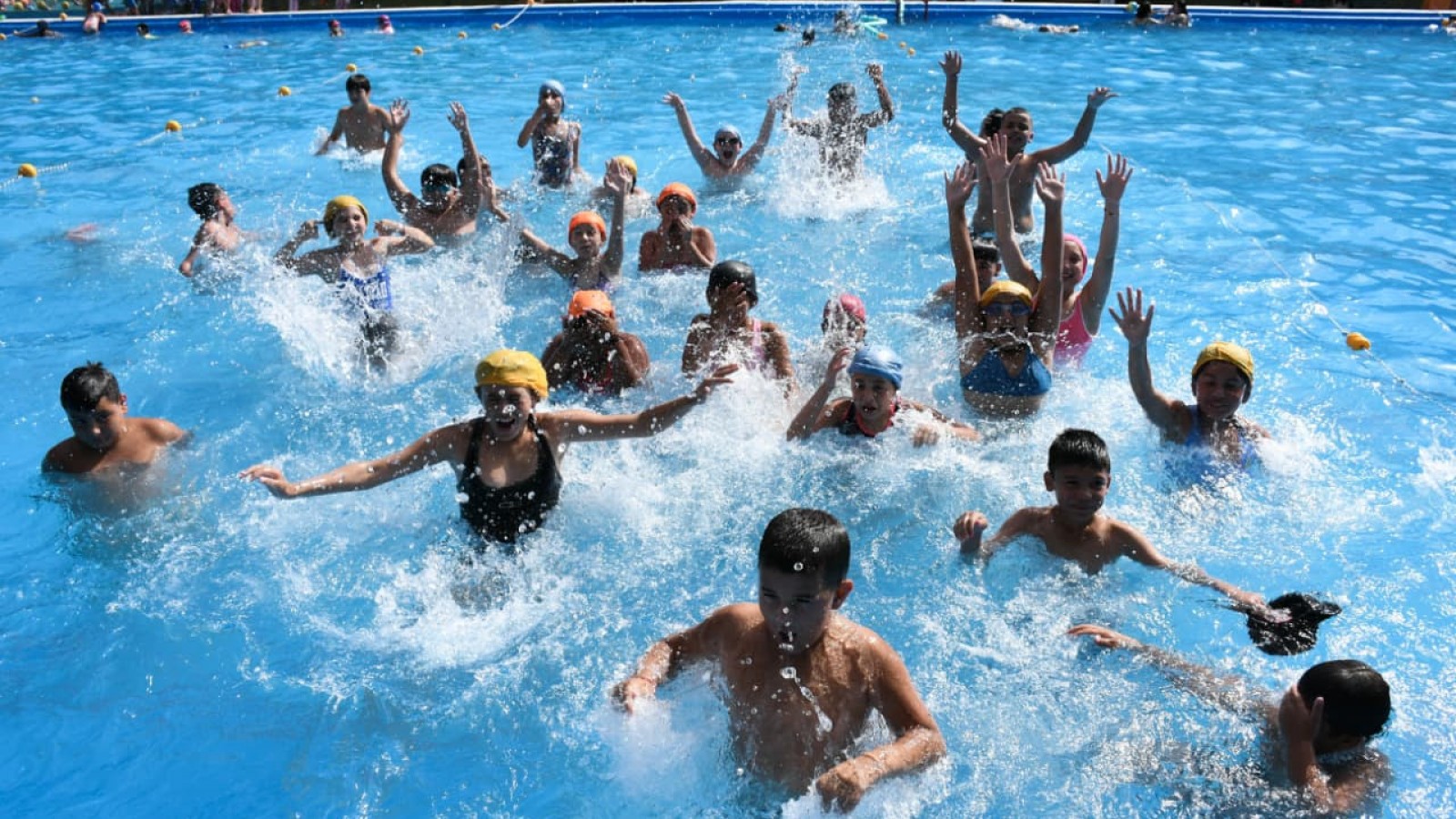 Morón: miles de personas disfrutaron del cierre de las Colonias de Verano 2026