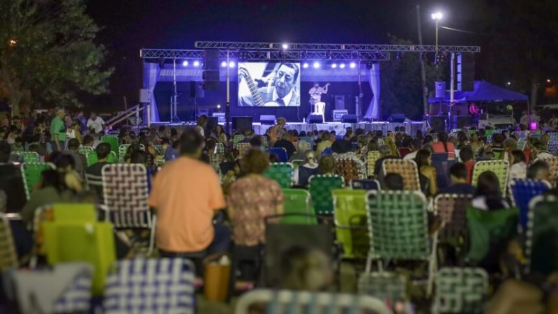 Peña se viste de fiesta para recibir el 9º Festival Yupanquiano