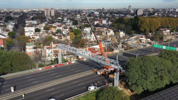 Las autopistas 25 de Mayo y Perito Moreno se cerrarán mañana por siete horas para instalar el peaje sin barreras