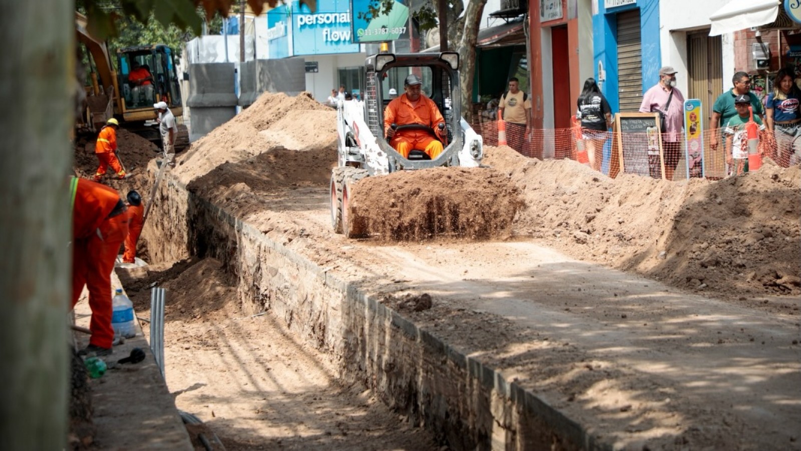 Avanza la cuarta etapa del saneamiento hidráulico en Pilar centro: construirán más de 3.300 metros de desagües