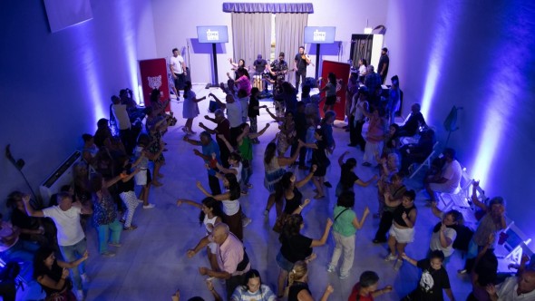 Con shows musicales en vivo y mucho baile, la comunidad vivió una nueva edición de la "Peña Folclórica" del Municipio de Tigre