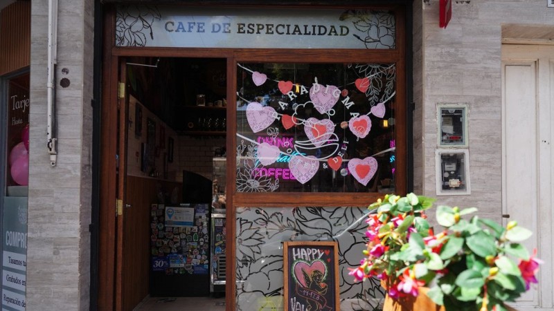 Promociones, descuentos y mucho amor para celebrar el Día de los Enamorados en Escobar