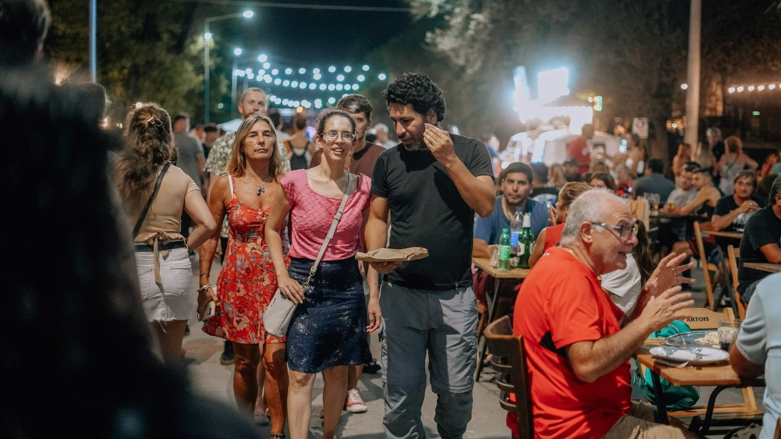 Loma Verde se prepara para su primera Peatonal de Verano