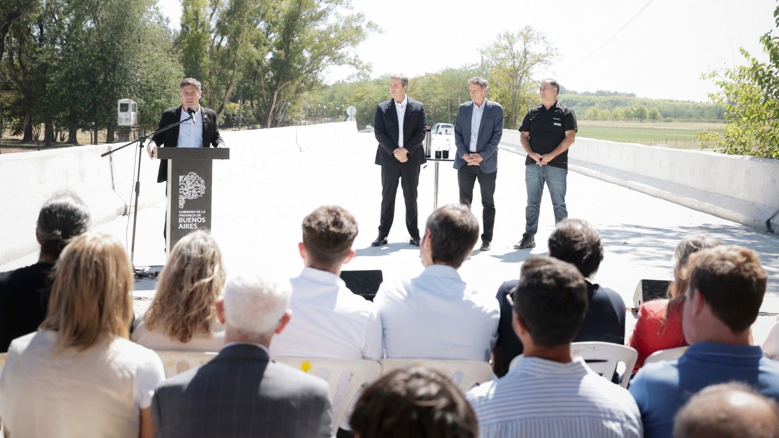 Kicillof inauguró el nuevo puente vehicular de Los Huesos