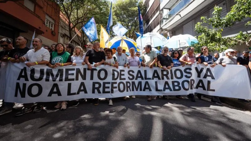La CGT acelera y evalúa un paro general ante el avance de la reforma laboral en Diputados
