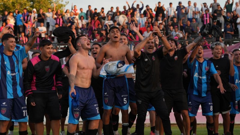 Atlético Escobar, un campeón de punta a punta que arrasó en todas las canchas