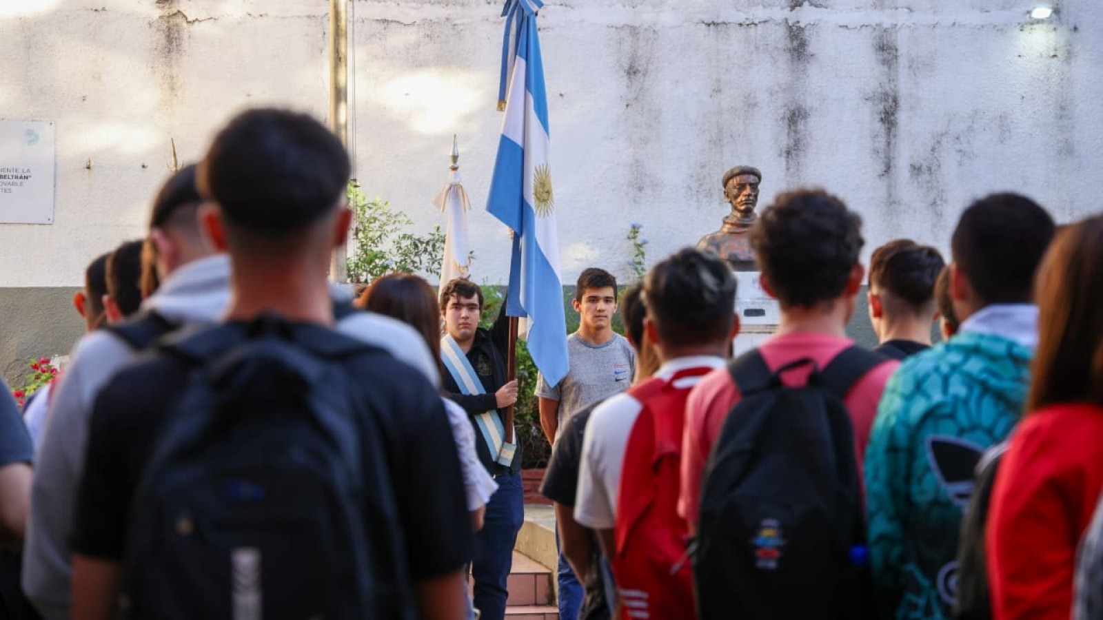 La Ciudad baja la cantidad de faltas permitidas en la secundaria para terminar con el ausentismo reiterado y mejorar el desempeño