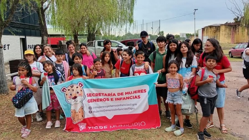 A través del programa "Planazo de Verano", niños, niñas y adolescentes del Municipio de Tigre disfrutaron de una salida recreativa