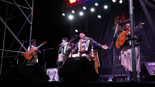 Multitudinaria Fiesta del Chamamé y Expo Colectividades en Zárate: música, danza y tradición para toda la familia
