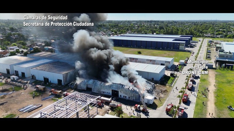 Impactante incendio en el predio de Norlog y rápida respuesta del Sistema de Protección Ciudadana de Tigre