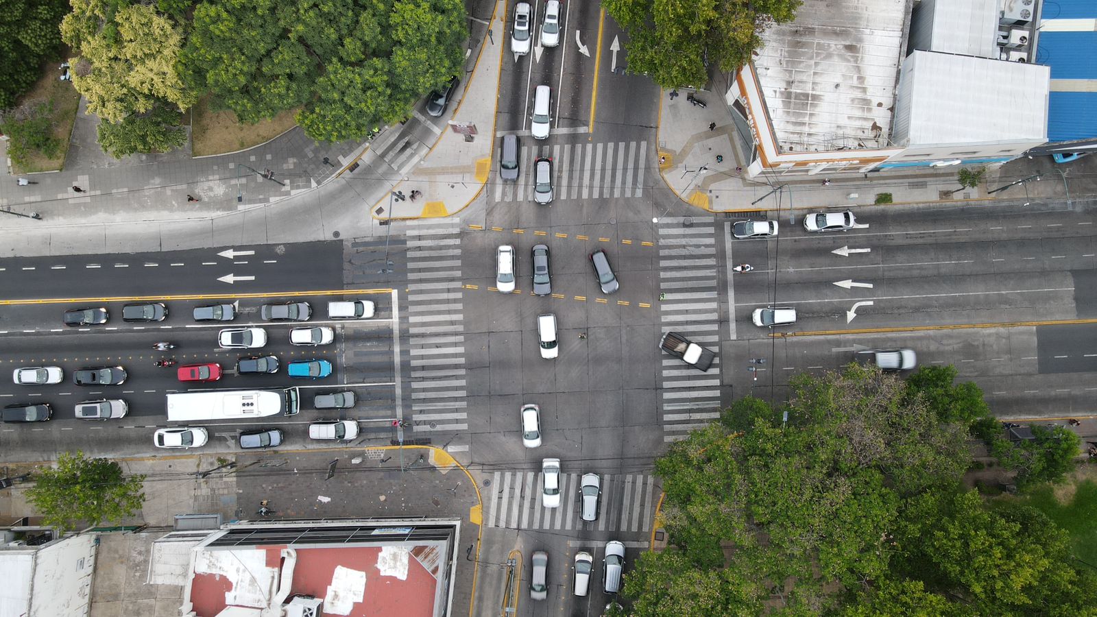 Finalizaron las obras para agilizar el tránsito en una intersección clave de San Isidro