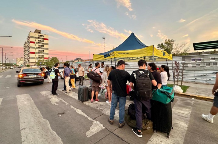 La Ciudad les garantiza alojamiento a los vecinos evacuados tras el derruumbe en Parque Patricios