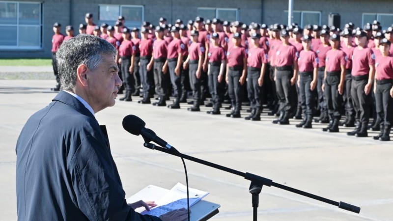 Ante los futuros policías que empiezan su instrucción, Jorge Macri dijo que "la época del vale todo en la Ciudad se terminó"