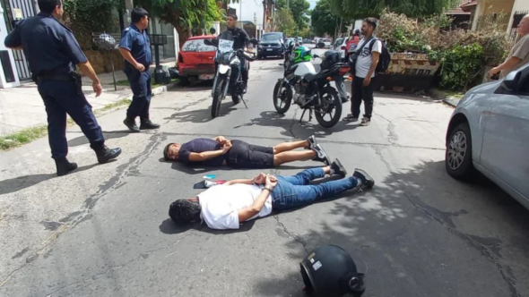 Tres detenidos tras una cinematográfica persecución y choque en el centro de Morón