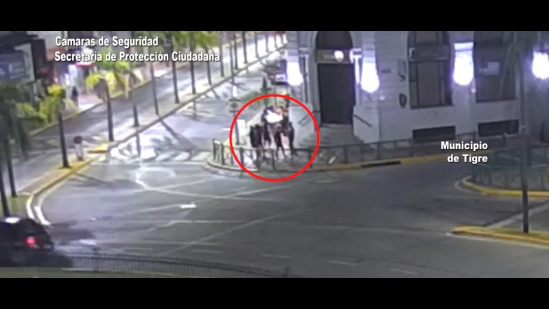 Riña y detenciones en Tigre: individuos confrontaron a golpes en plena avenida