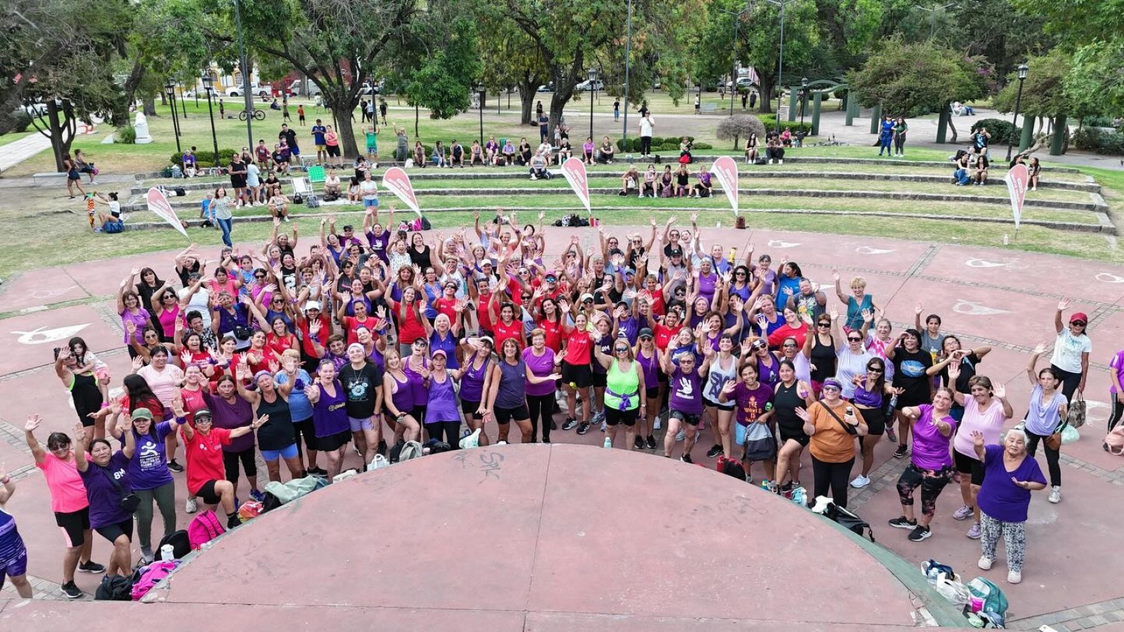 General Pacheco: vecinos y vecinas disfrutaron de un nuevo encuentro del programa del Municipio de Tigre "Plazas Activas"