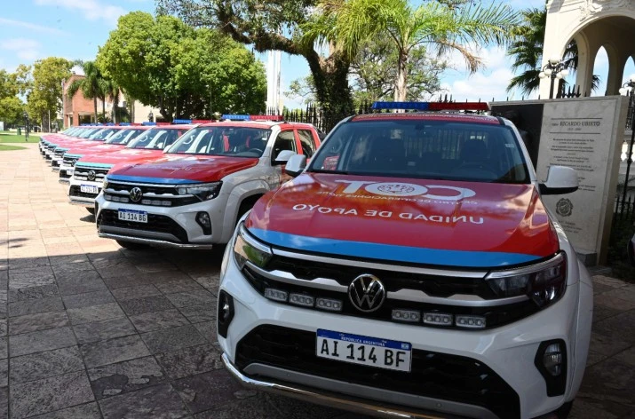 Tigre aumenta su seguridad: Julio Zamora encabezó la entrega de 25 móviles para el COT