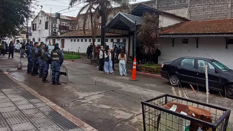 Megaoperativo en Morón: desalojaron el histórico boliche Pinar de Rocha por una presunta deuda