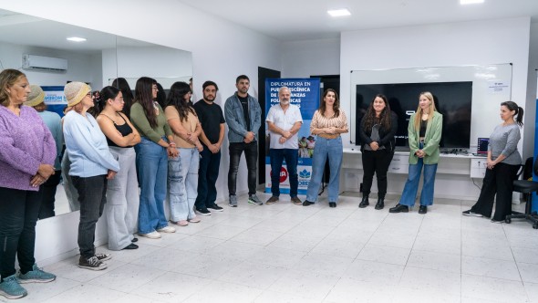 Moreno: comenzaron las clases en la sede de la UNA con más de 270 estudiantes en carreras de arte y cultura