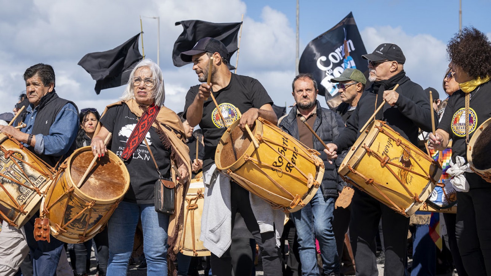 Bombos que laten a orillas del mar y vendimia en las sierras: Dos fiestas para vivir la identidad bonaerense
