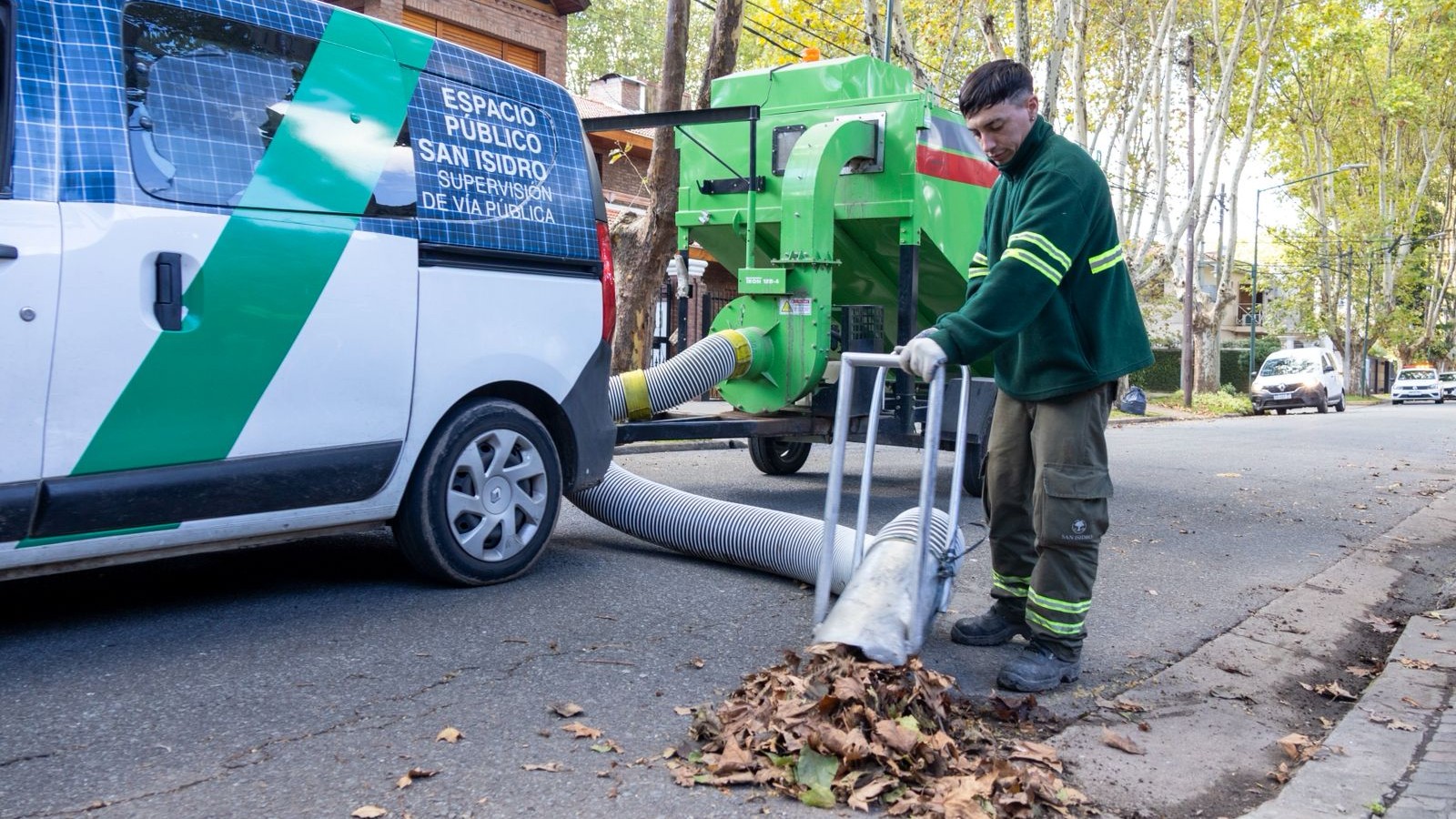 San Isidro refuerza la limpieza de las calles con operativos dinámicos