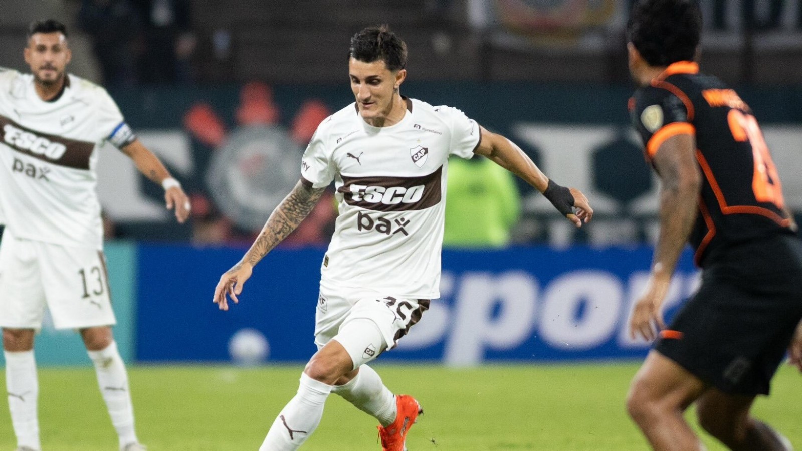Platense cayó ante Corinthians en su debut histórico en la Copa Libertadores 2026