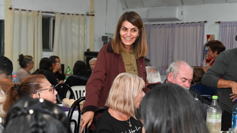 Junto al Municipio de Tigre, el Centro de Jubilados "Amor de Benavídez" celebró su 43° aniversario
