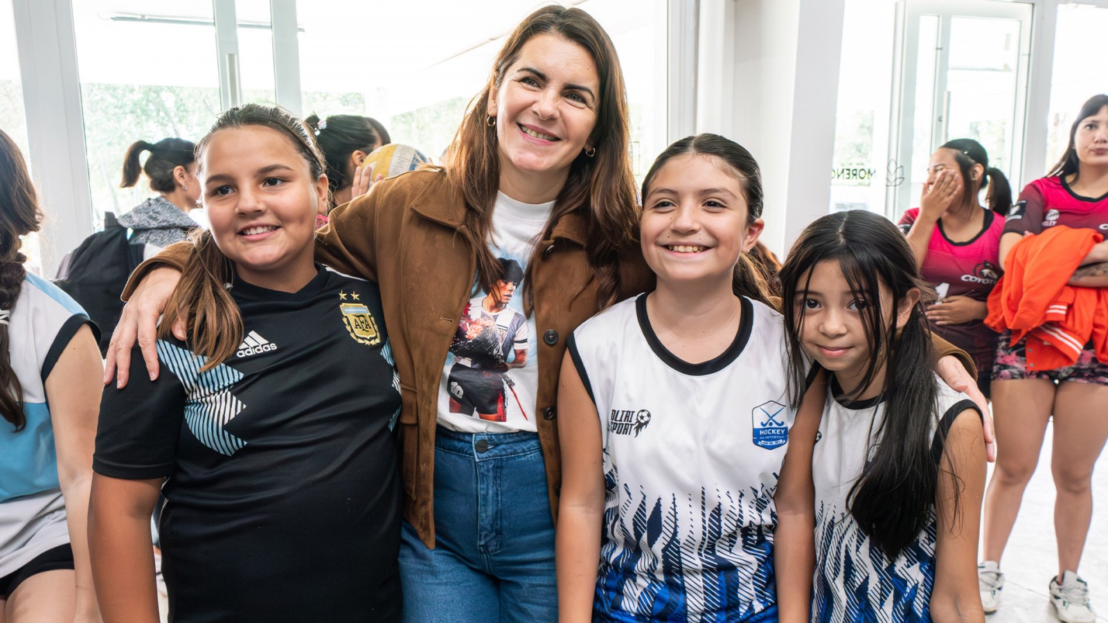 Mariel Fernández encabezó el lanzamiento de las Ligas Municipales de Moreno