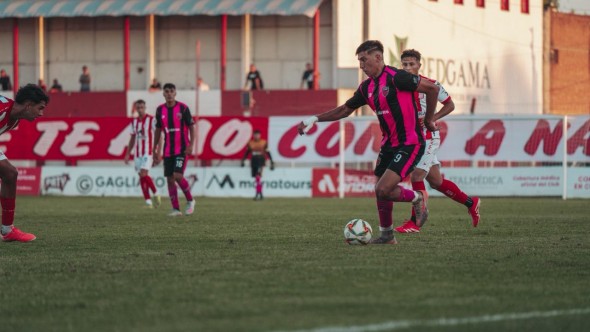 Atlético Escobar no levanta cabeza: perdió 4 a 1 ante 9 de Julio