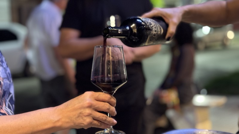 Vuelve la Noche del Malbec a Vicente López con degustaciones, promociones y shows en vivo