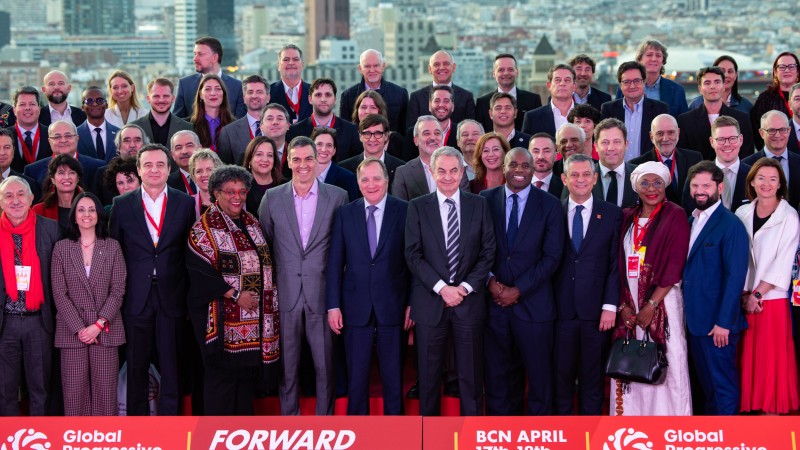 Kicillof participó de la cena de líderes que se reunieron en la Movilización Global Progresista