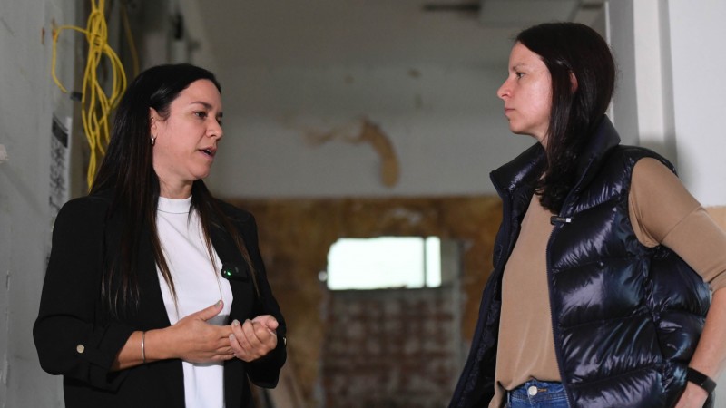 Vicente López: Soledad Martínez presentó las obras del nuevo laboratorio de bacteriología en el Hospital Houssay