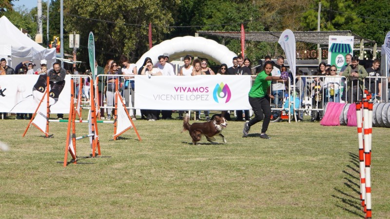 Vicente López celebra el Día del Animal en el Paseo de la Costa