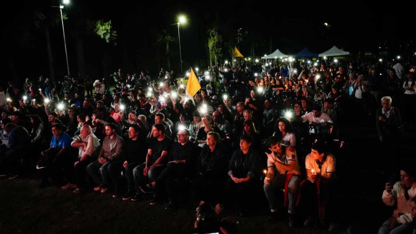Malvinas Argentinas homenajeó al Papa Francisco en el primer aniversario de su fallecimiento