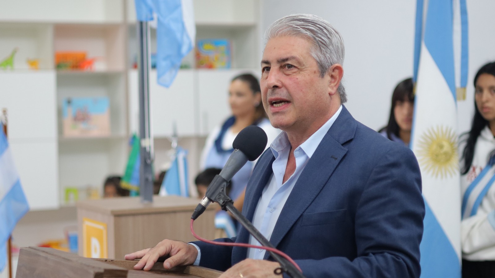 Javier Martínez: "Tenemos que descentralizar la provincia y darles mayor autonomía a los municipios"