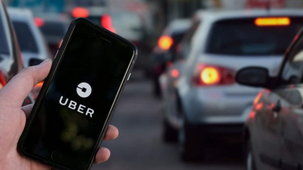Cambian las reglas para Uber, Cabify y DiDi en Buenos Aires: los choferes deberán tener licencia profesional