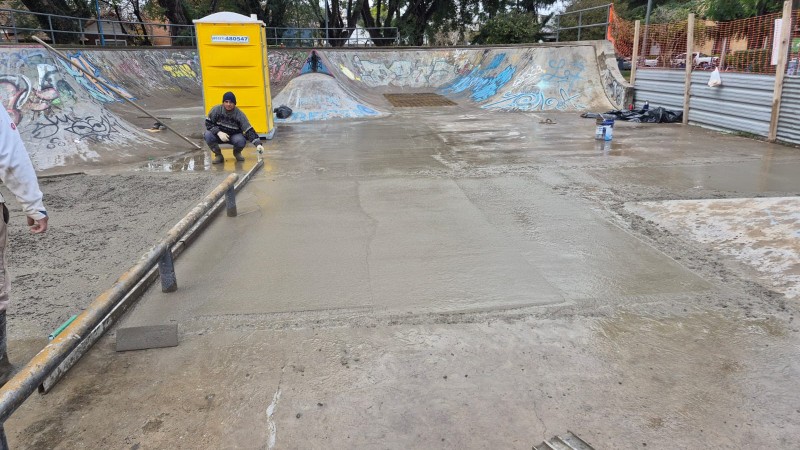 Continúa la renovación integral del skatepark de "El Campito"