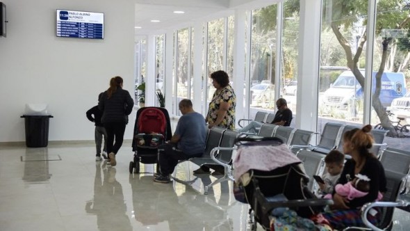 El sistema sanitario municipal de Escobar resiste al desfinanciamiento del gobierno nacional mientras cada día atiende a más gente