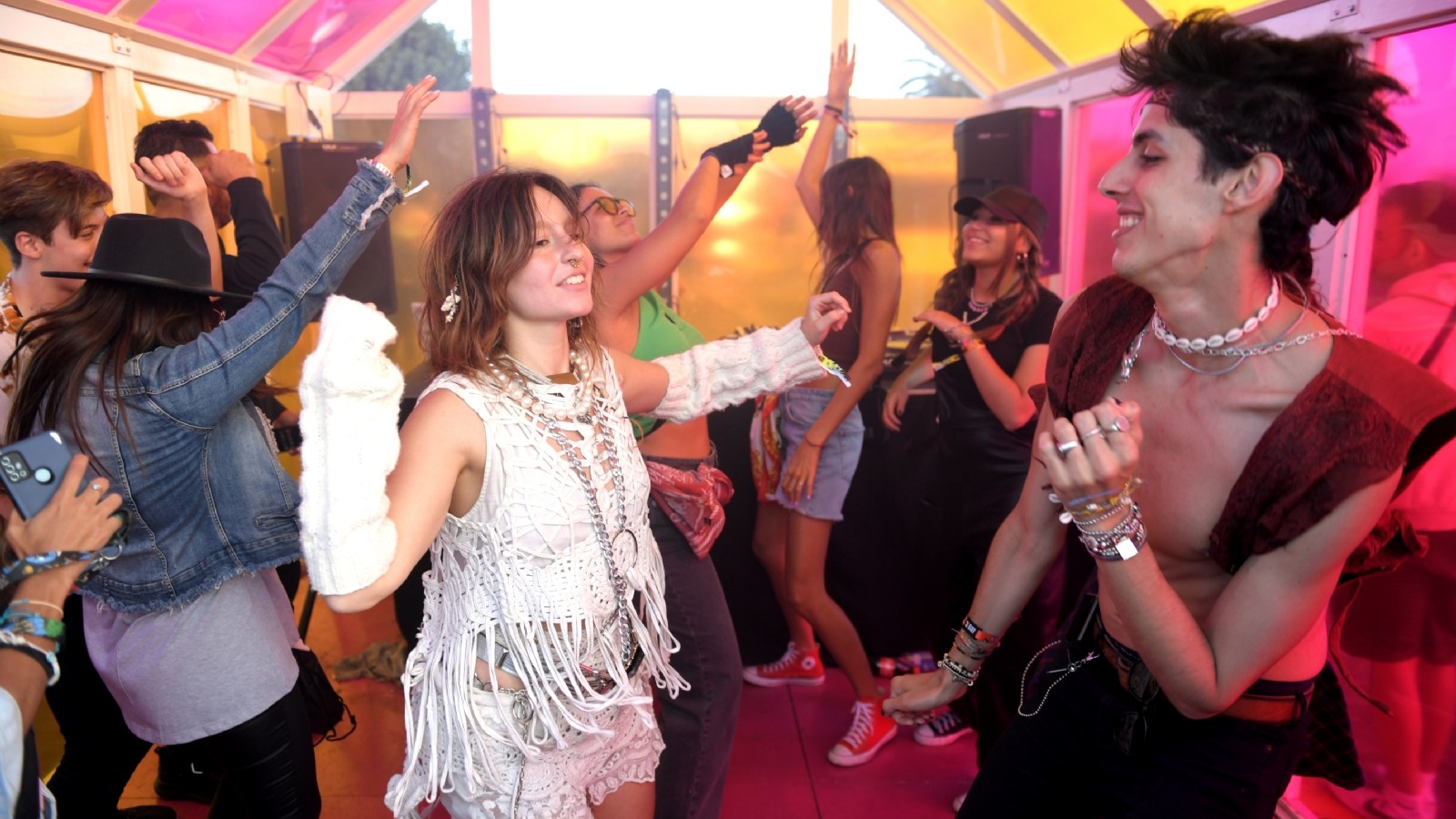 Una tarde bailable con Emmanuel Horvilleur, Alessia Cara y Tiago PZK en la última jornada