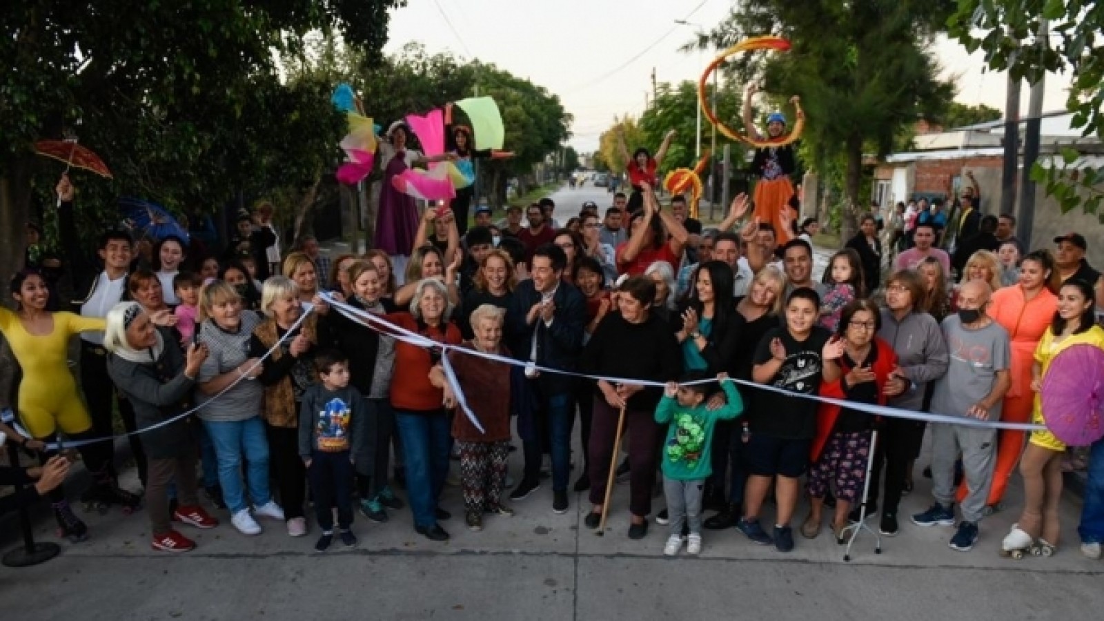 Nardini y Correa inauguraron obras viales e hidráulicas en Malvinas Argentinas