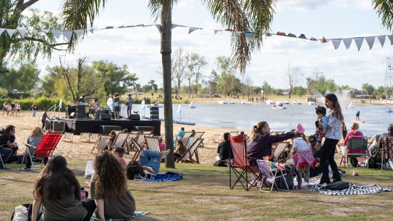 Un nuevo fin de semana en la laguna Descubrí San Nicolás