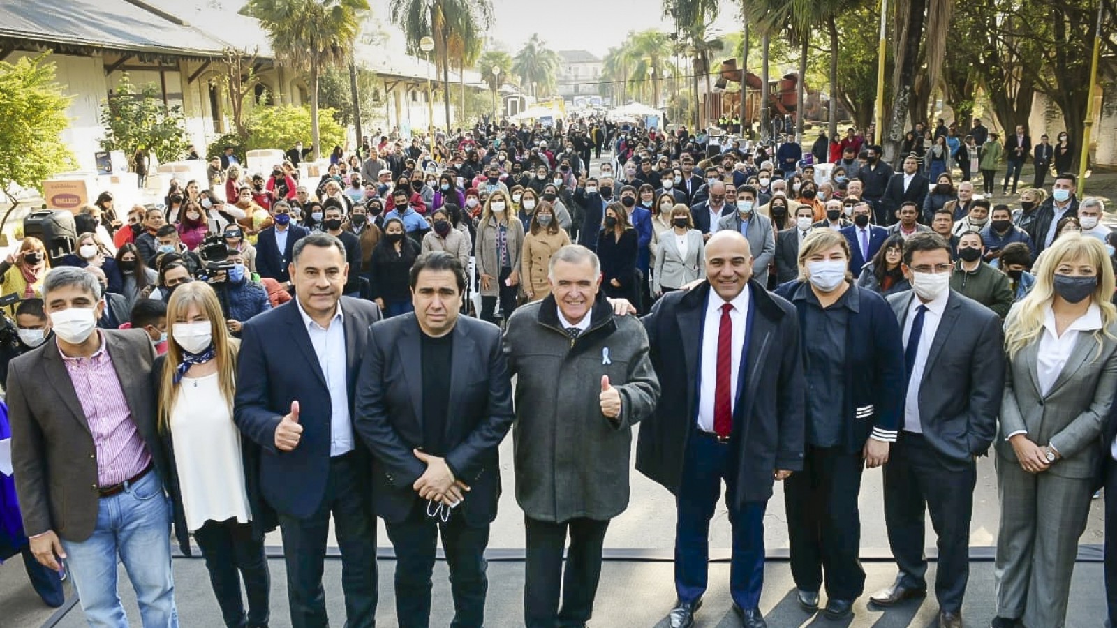 Juan Manzur con emprendedores: “El trabajo y la producción son el motor para darles dignidad a nuestras familias”