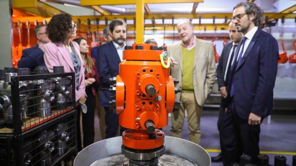 Cafiero: "Queremos abrir mercados para que las pymes generen exportaciones, dólares y empleos"