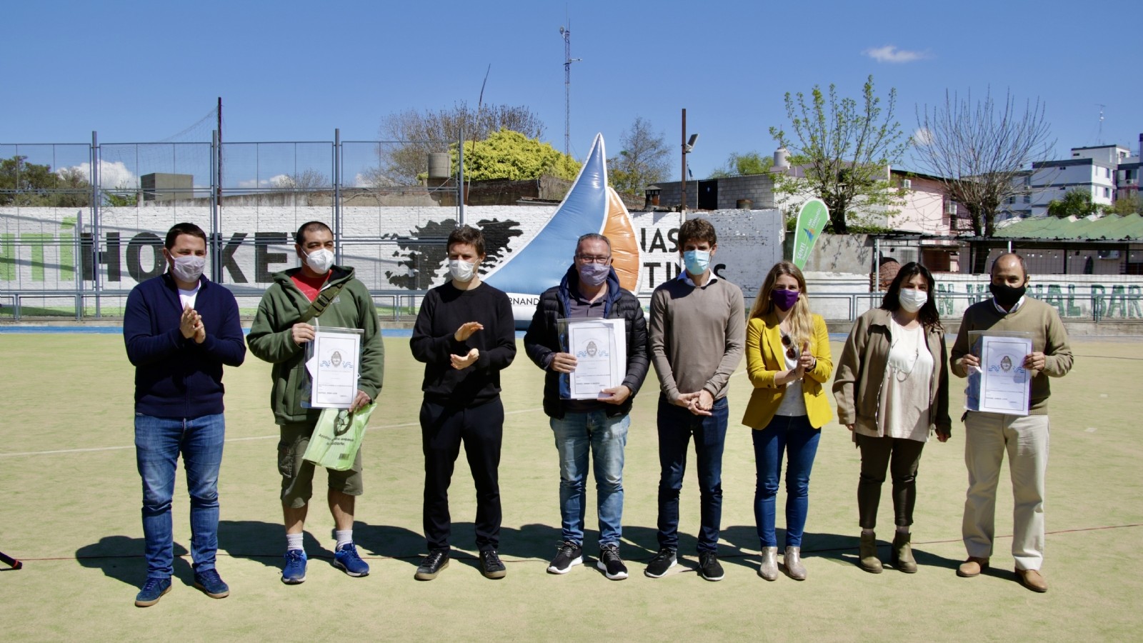 Continúan las jornadas de entrega de 1.500 escrituras gratuitas en la Provincia