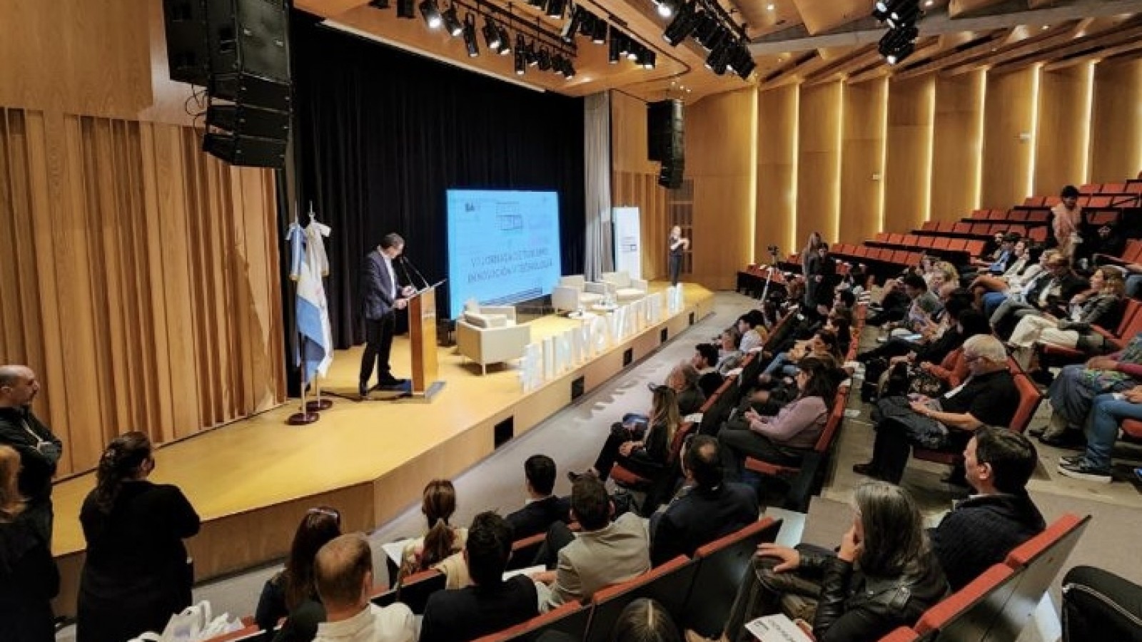 Otras 112 personas murieron y 7.264 fueron diagnosticadas con coronavirus en el país