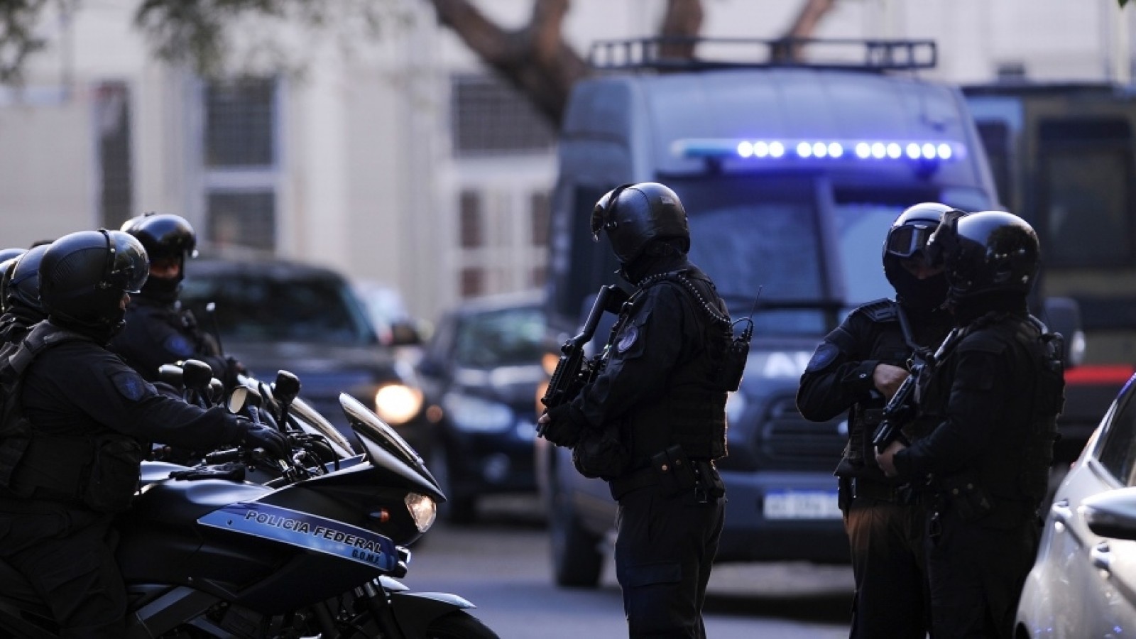 Trasladan a los 4 detenidos por el ataque a Cristina Fernández a cárceles de máxima seguridad